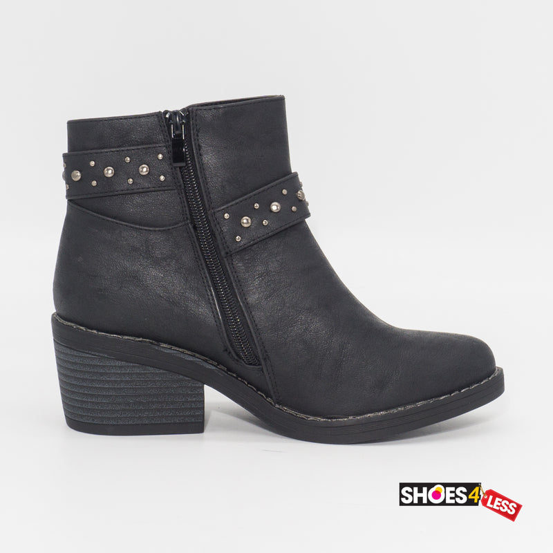 Azaleia Ankle Boots