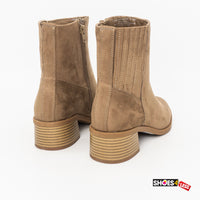 Denver Hayes Ankle Boots