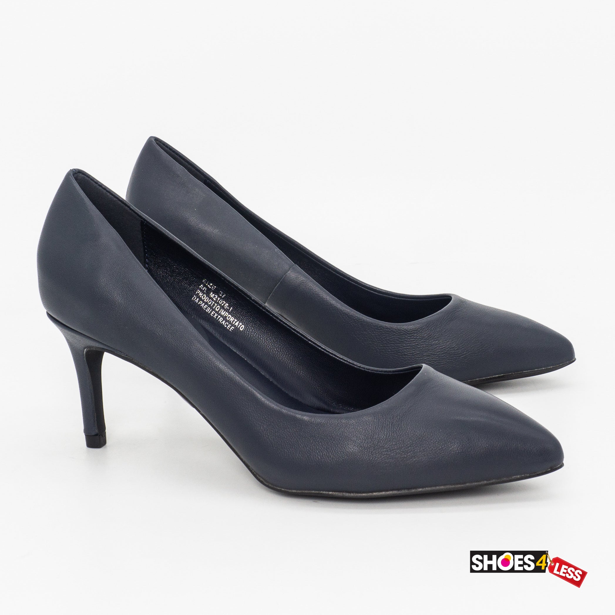 Miss Globe Pumps