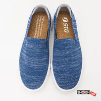 STQ Slip-Ons
