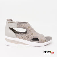 JBU Sandals