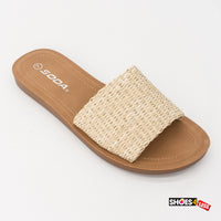 Soda Flat Sandals