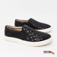 A Slip-on Sneakers