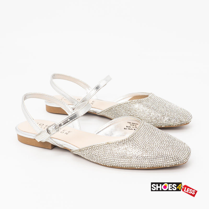 Journee Collection Flat Sandals